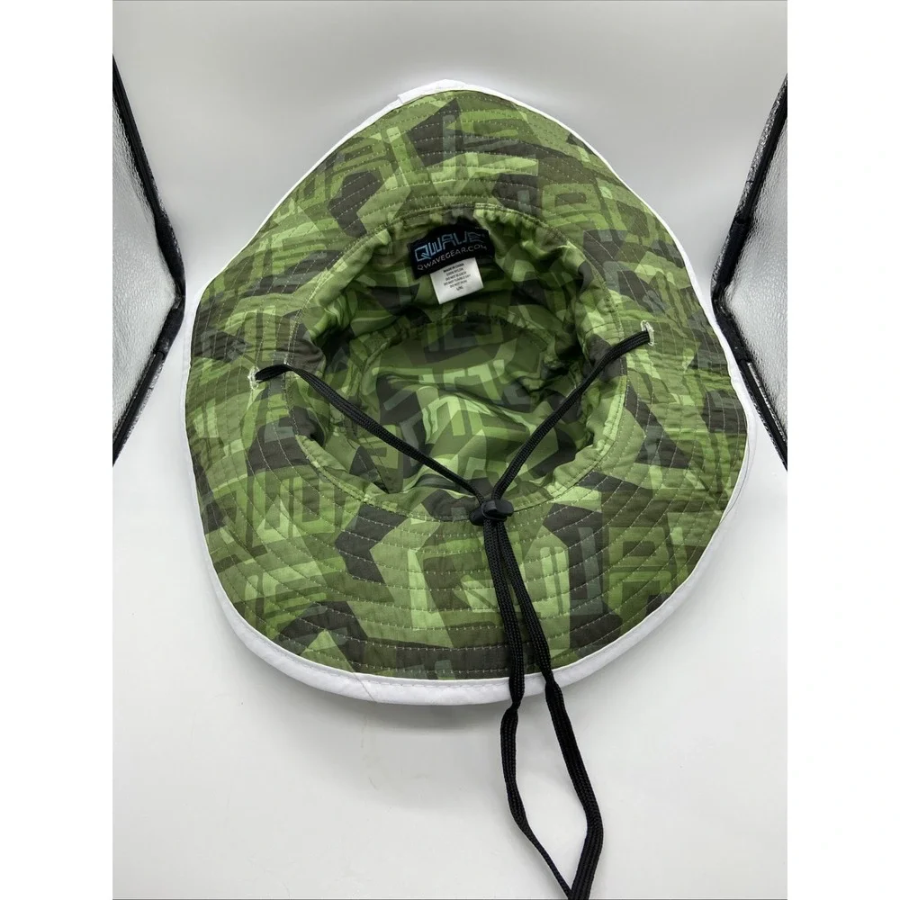 Qwave White Bucket Hat With